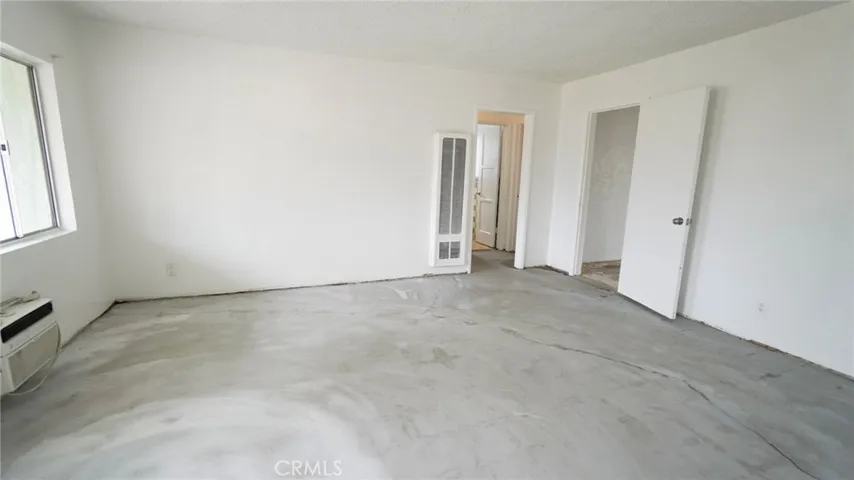 907 E Francis, La Habra, California 90631