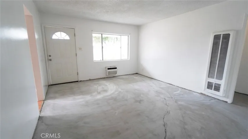 907 E Francis, La Habra, California 90631