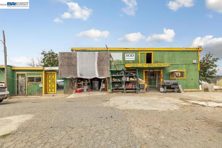 9346 Macarthur Blvd, Oakland, California 94605 — photo 4