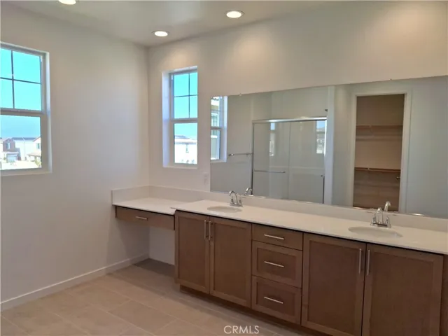 31353 Osage Trail, Winchester, California 92596