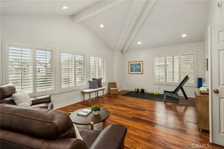 57 Emerald, Irvine, California 92614