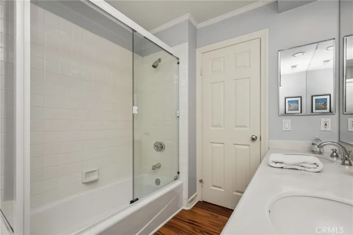 57 Emerald, Irvine, California 92614