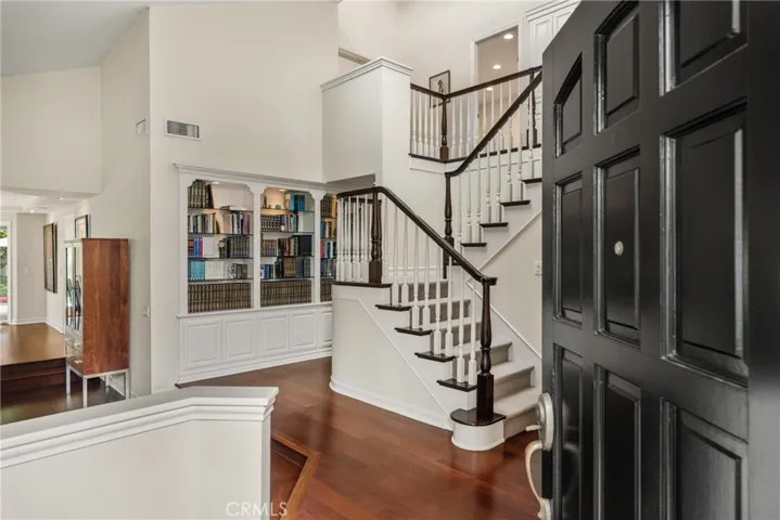 57 Emerald, Irvine, California 92614