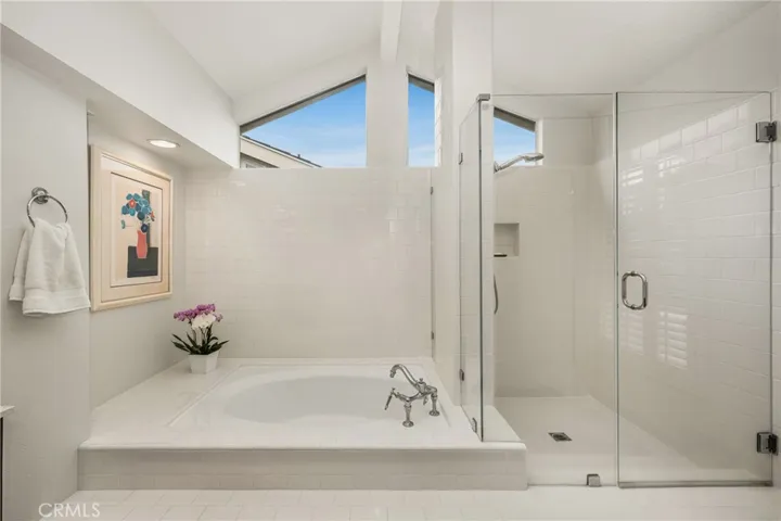 57 Emerald, Irvine, California 92614