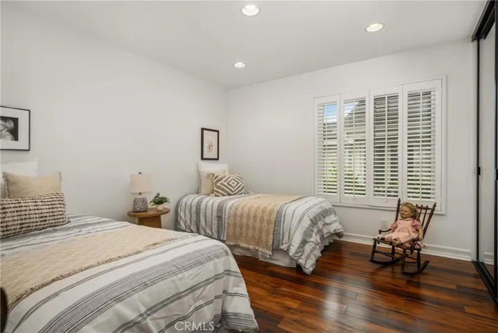 57 Emerald, Irvine, California 92614