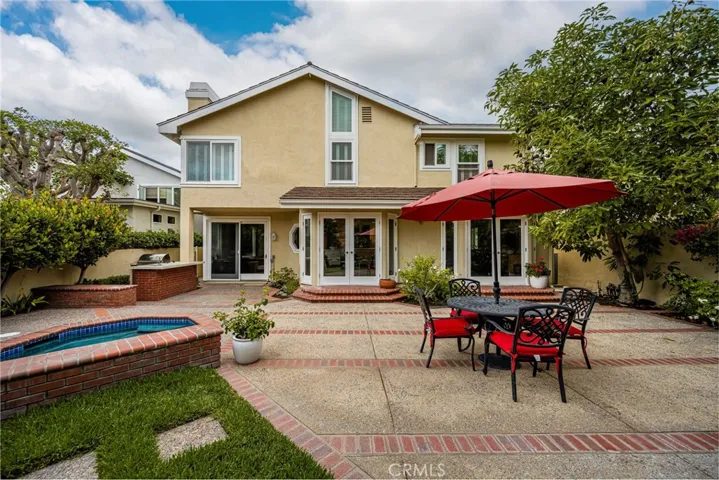 57 Emerald, Irvine, California 92614