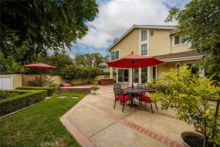 57 Emerald, Irvine, California 92614