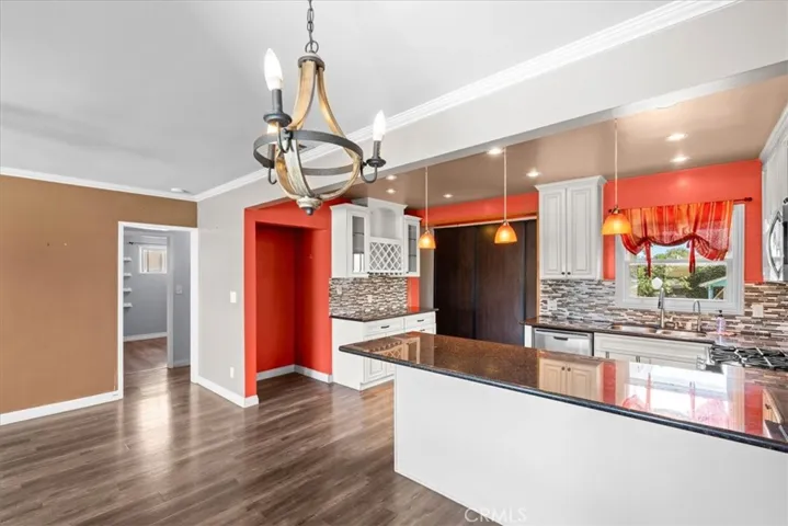 10336 Floral, Whittier, California 90606