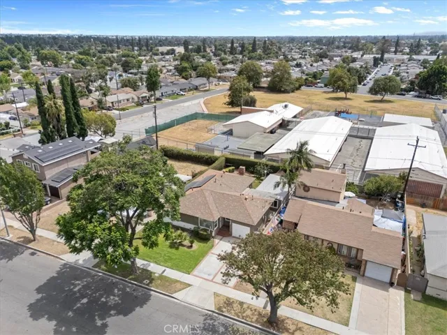10336 Floral, Whittier, California 90606