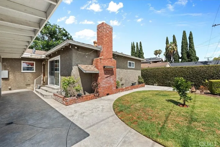 10336 Floral, Whittier, California 90606