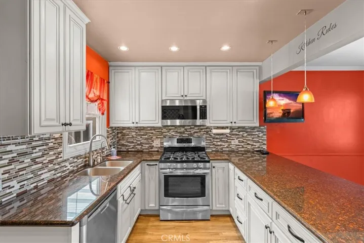 10336 Floral, Whittier, California 90606