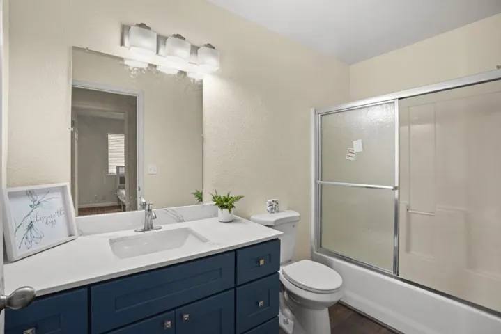 1927 Montauban Court, Stockton, California 95210