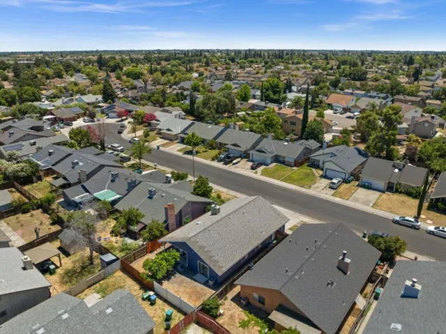1927 Montauban Court, Stockton, California 95210