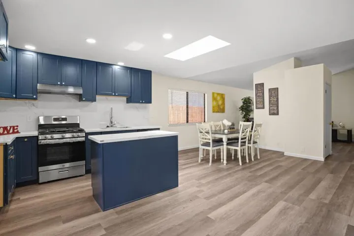 1927 Montauban Court, Stockton, California 95210
