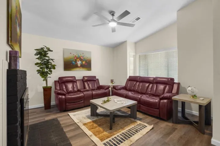 1927 Montauban Court, Stockton, California 95210
