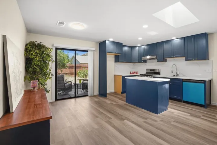 1927 Montauban Court, Stockton, California 95210