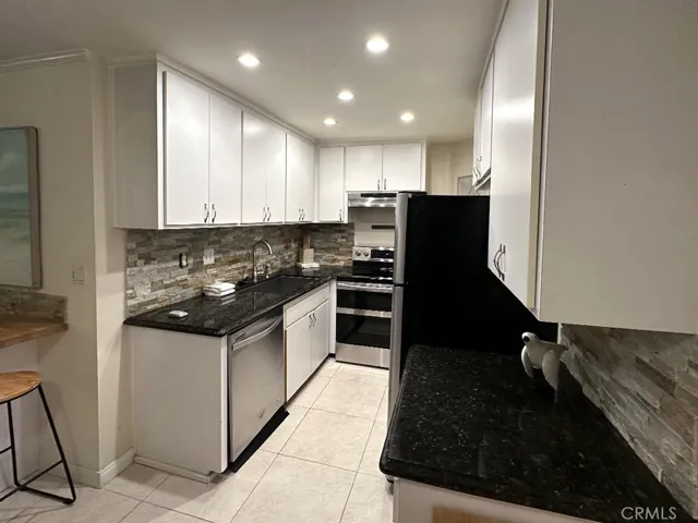 1108 Camino Real, Redondo Beach, California 90277