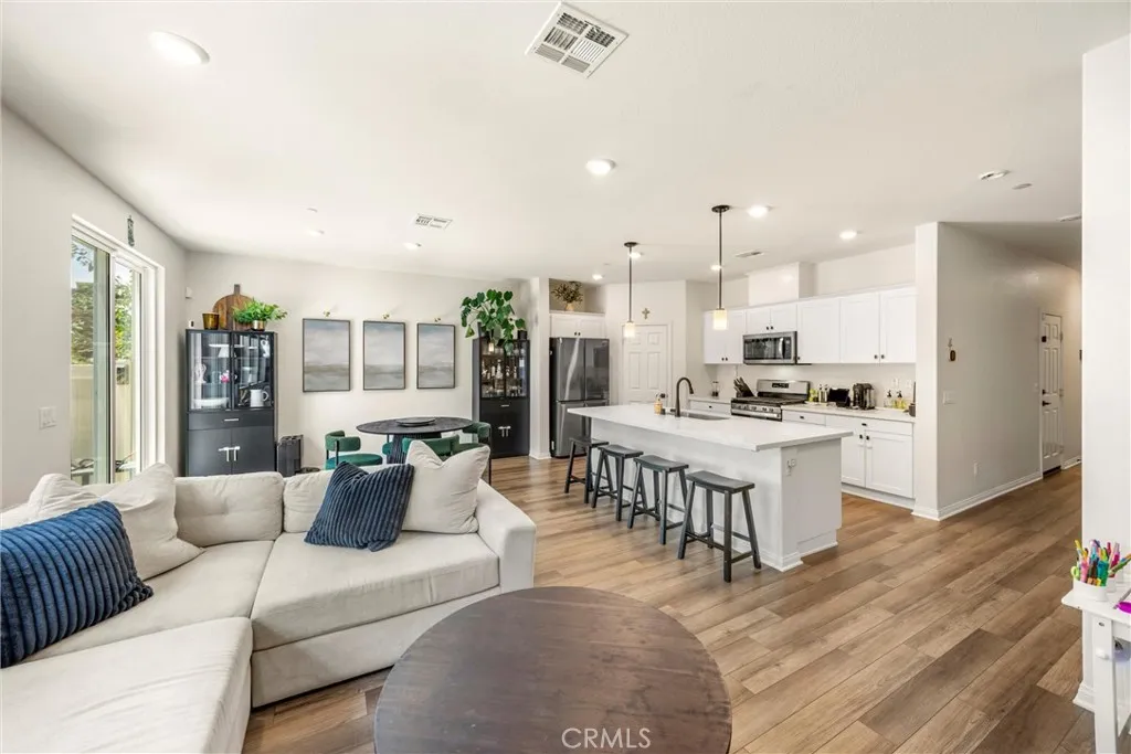1746 Franklin Tree, Upland, California 91784 — photo 5