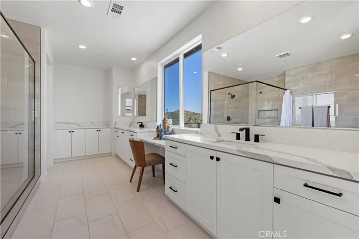 28346 Old Springs, Castaic, California 91384