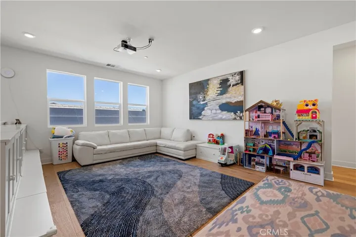 28346 Old Springs, Castaic, California 91384