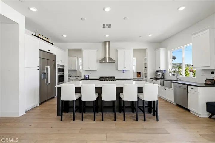 28346 Old Springs, Castaic, California 91384