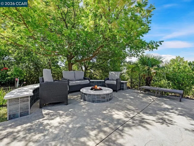 3911 Deer Trail Ln, Danville, California 94506