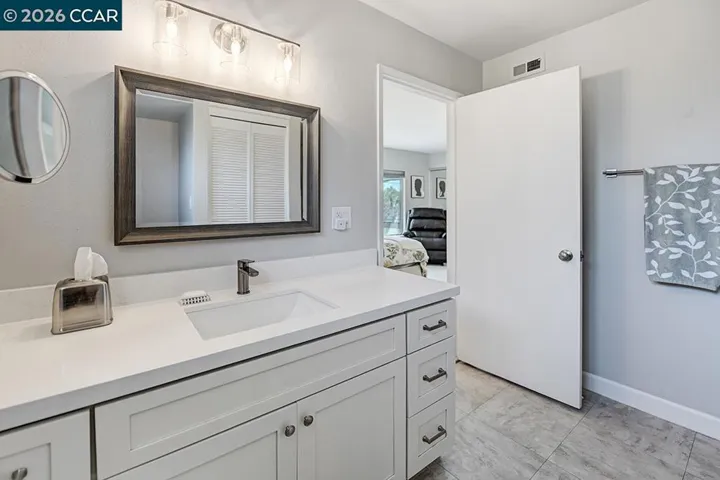 1109 Canyonwood Ct 1, Walnut Creek, California 94595