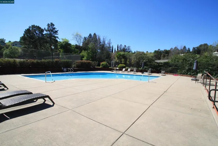1506 Ashwood Dr, Martinez, California 94553