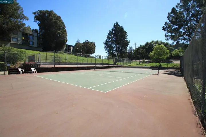 1506 Ashwood Dr, Martinez, California 94553