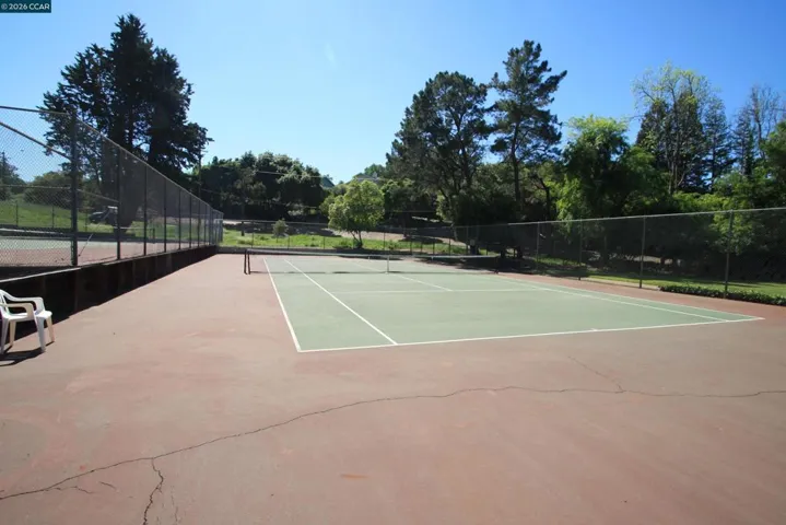 1506 Ashwood Dr, Martinez, California 94553