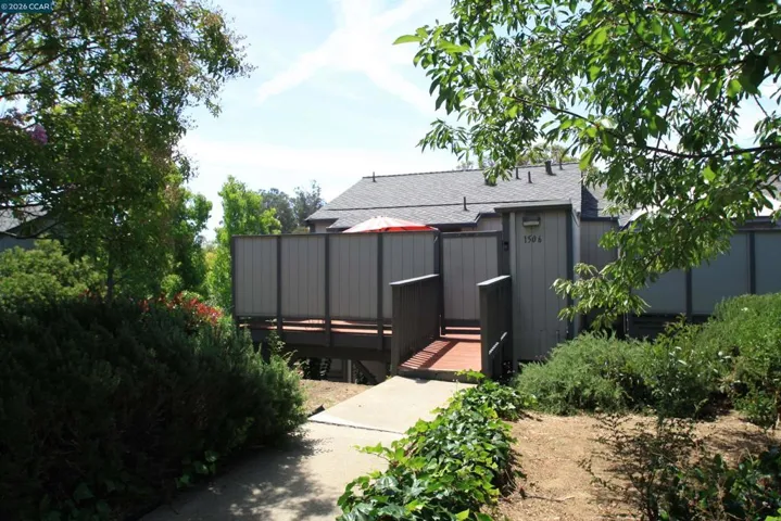 1506 Ashwood Dr, Martinez, California 94553
