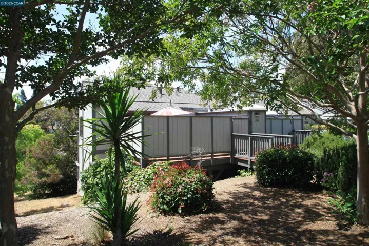 1506 Ashwood Dr, Martinez, California 94553