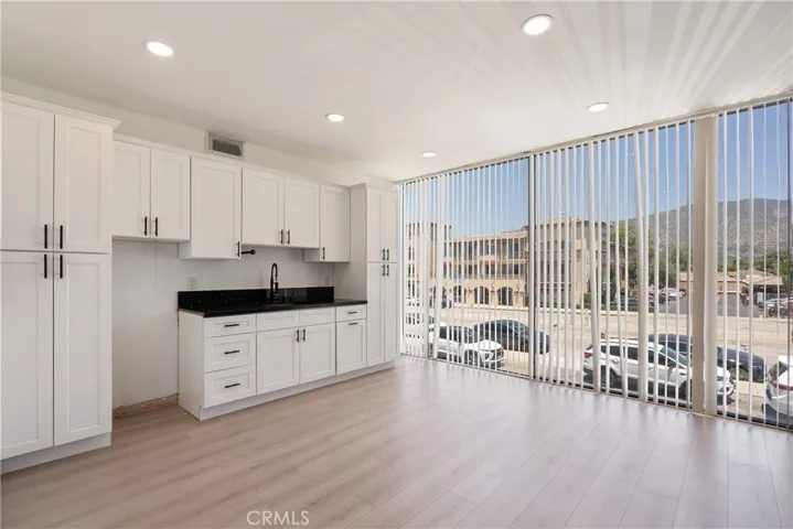 618 W Route 66, Glendora, California 91740
