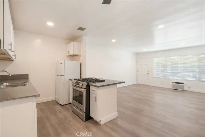 618 W Route 66, Glendora, California 91740