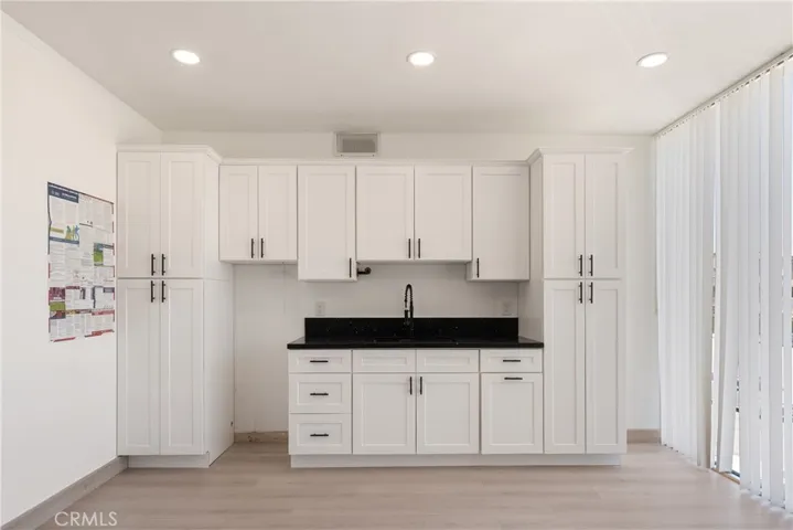 618 W Route 66, Glendora, California 91740