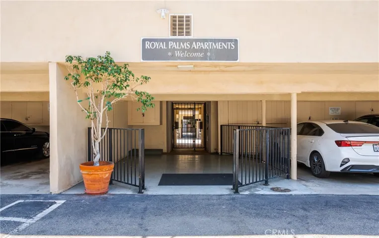 618 W Route 66, Glendora, California 91740