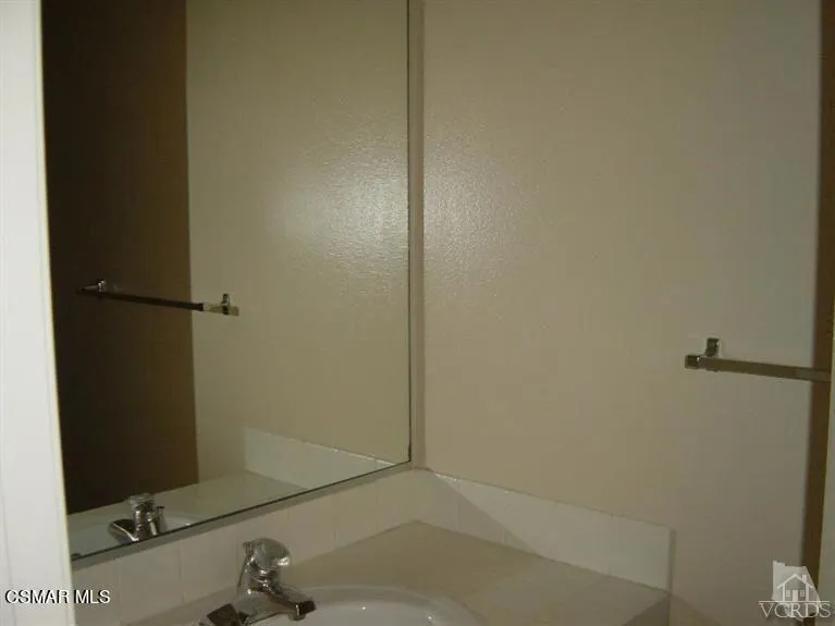6813 Eaglehaven Lane Guest Bath Downstai