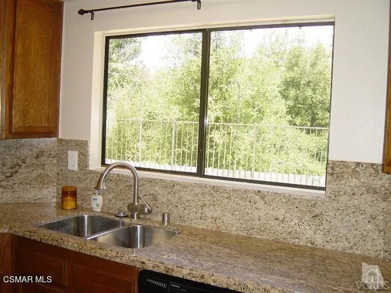 6813 Eaglehaven Lane Kitchen Additional