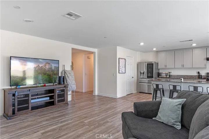 44539 Freer Way, Lancaster, California 93536