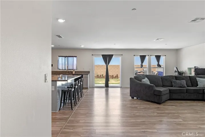 44539 Freer Way, Lancaster, California 93536