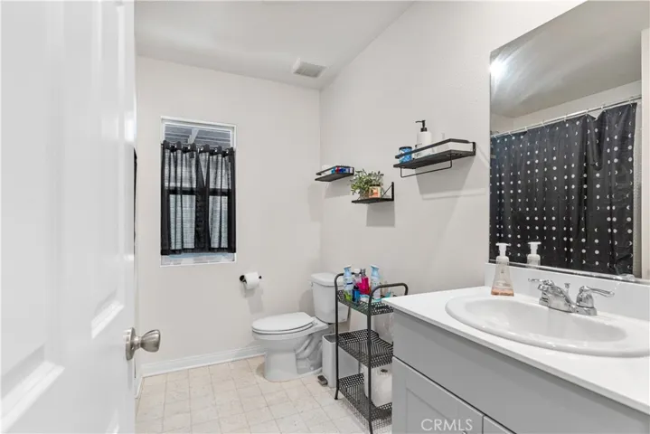 44539 Freer Way, Lancaster, California 93536