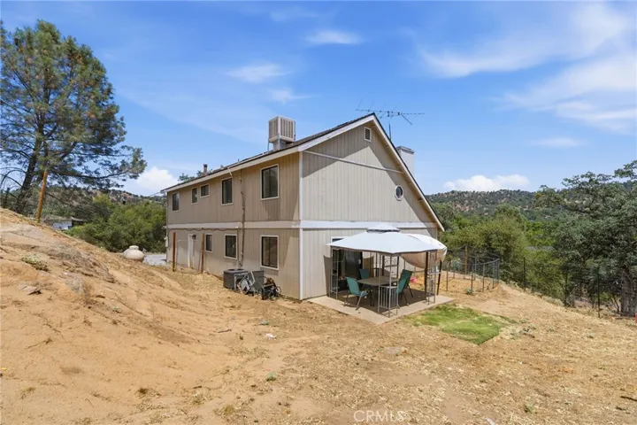 30880 Yosemite Springs, Coarsegold, California 93614
