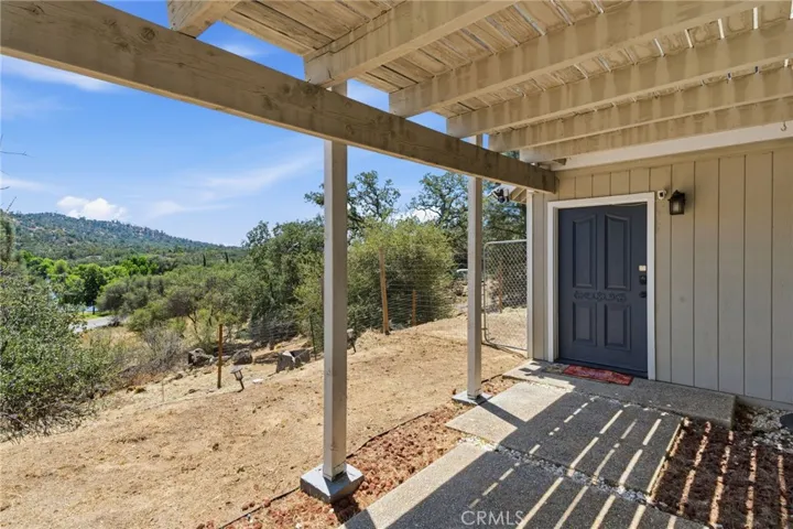 30880 Yosemite Springs, Coarsegold, California 93614