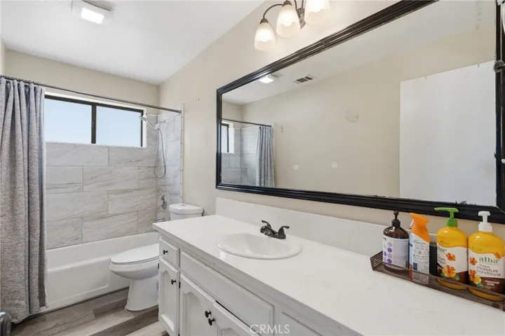 30880 Yosemite Springs, Coarsegold, California 93614
