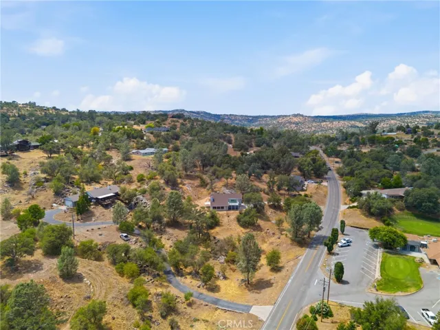 30880 Yosemite Springs, Coarsegold, California 93614