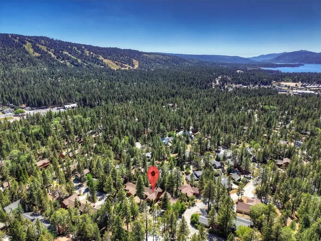 374 Northern Cross, Big Bear Lake, California 92315 — photo 4