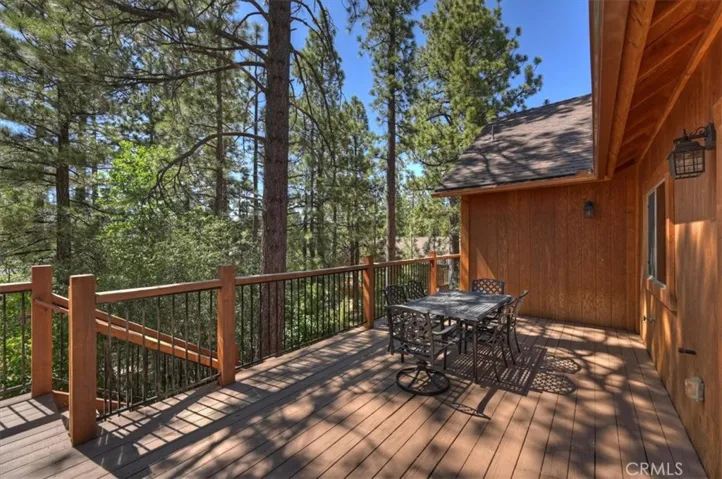 374 Northern Cross, Big Bear Lake, California 92315