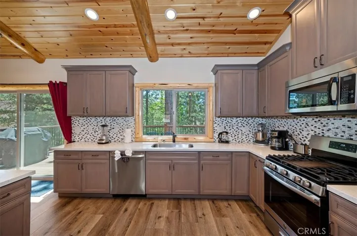 374 Northern Cross, Big Bear Lake, California 92315