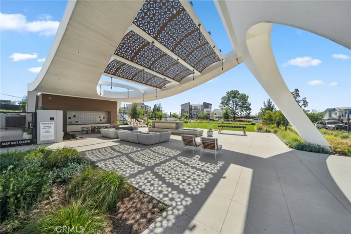 264 Merit, Irvine, California 92618