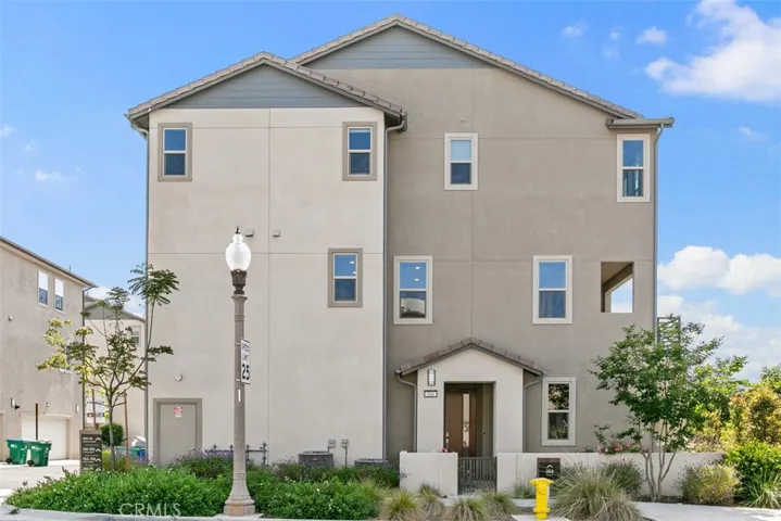 264 Merit, Irvine, California 92618
